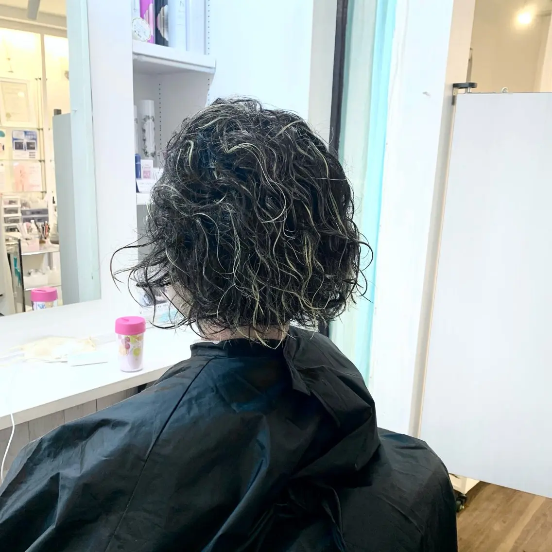 ショート カラー ハイライトカラー ハイライト ヘアカラー elua kanekoの眉毛・アイブロウイメージ