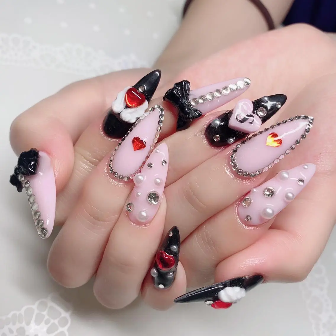 ロング ネイル ハンドネイル 《LB》ラブリエ Nail&eyeのマツエク・マツパデザイン
