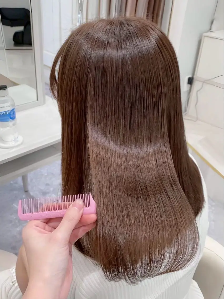 セミロング 宮川 葵のヘアスタイル