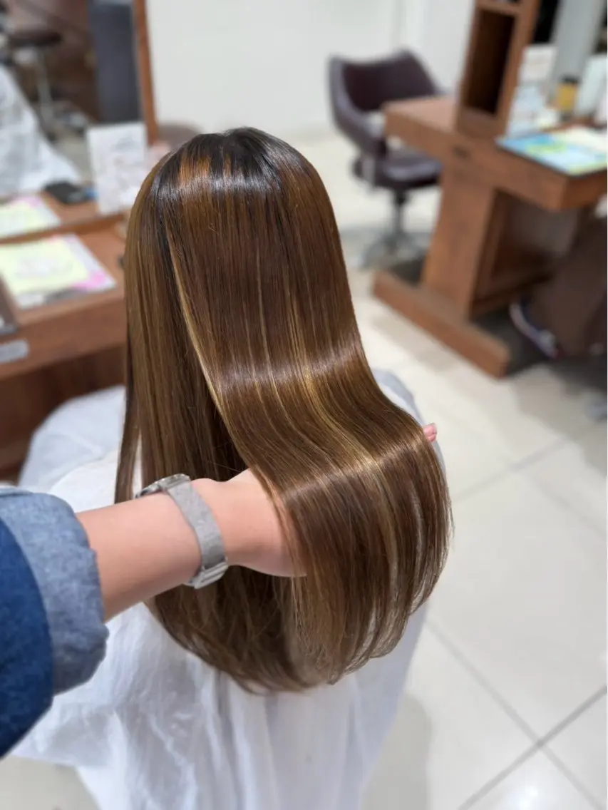 ロング カラー パーマ 縮毛矯正 和田 芹香のヘアスタイル
