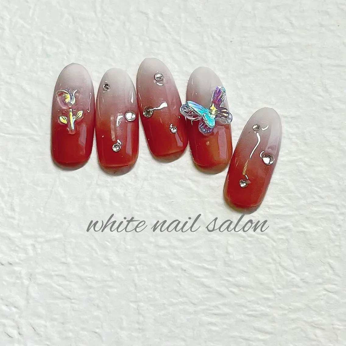 ネイル フットネイル ジェルネイル ハードジェル ラメ(グリッター) 持ち込み ハンドネイル white nail salonのネイルデザイン