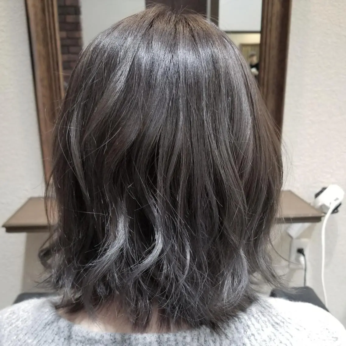 ミディアム トリコ 都島店のヘアスタイル