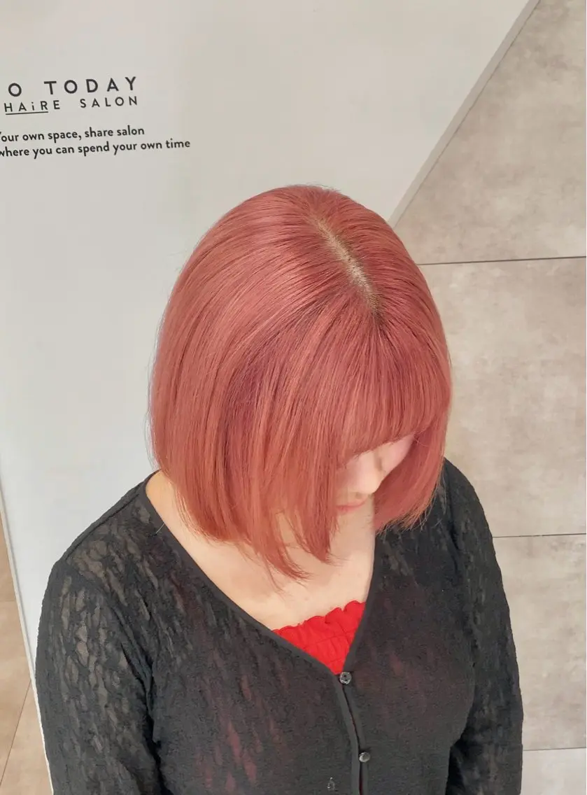 カラー カット ヘアカラー トリートメント 縮毛矯正×ブリーチ 西 太志のヘアスタイル