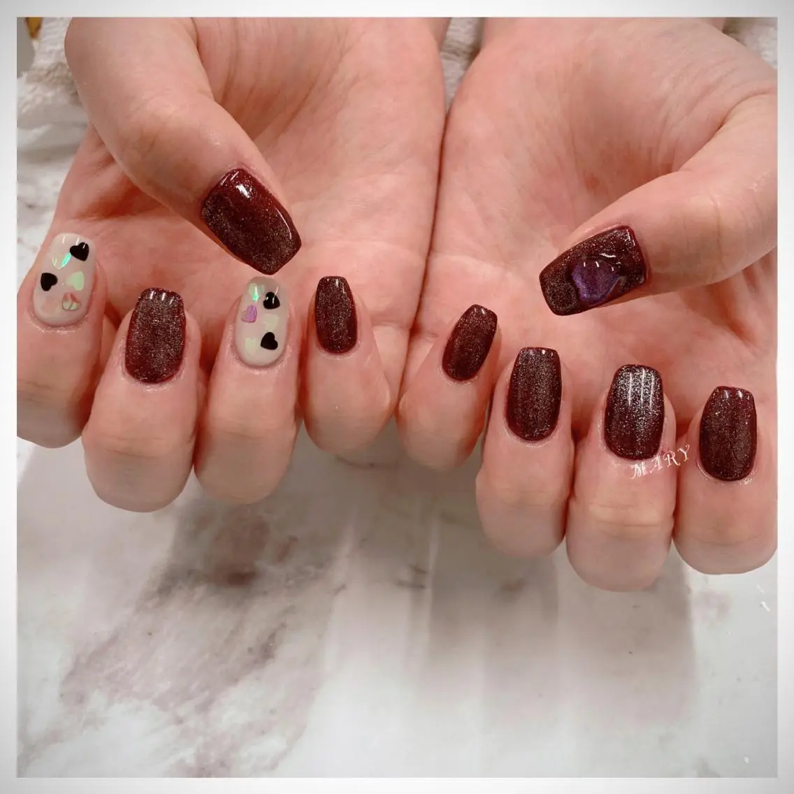 ネイル ボルドー ハート マグネットネイル ニュアンスネイル ワンカラーネイル ハンドネイル Mary nail .narumiのネイルデザイン
