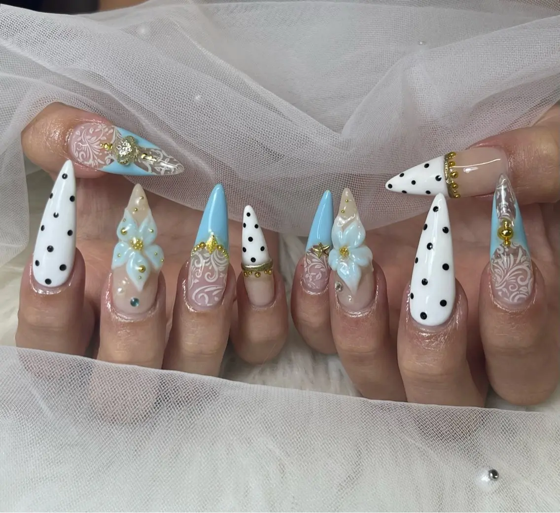 ネイル ハンドネイル NiJi Nailsのネイルデザイン