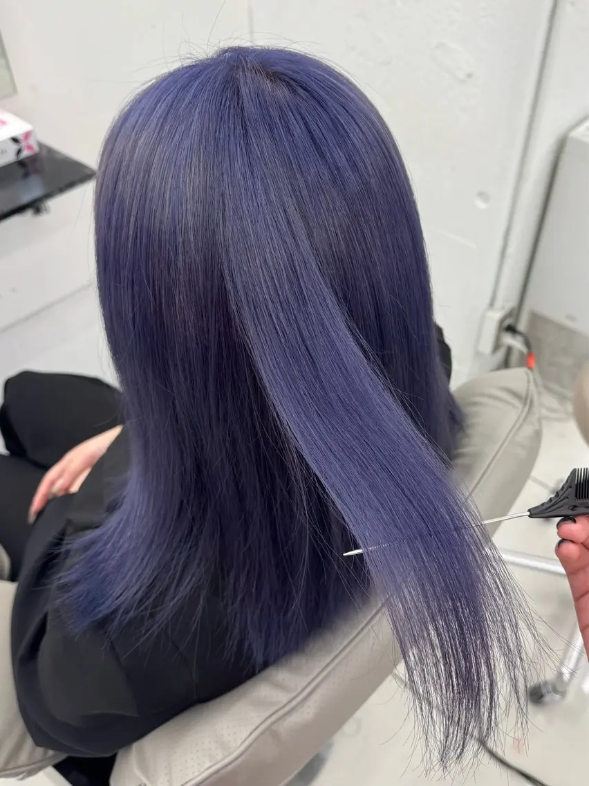 セミロング カラー ヘアカラー Nene ／Roverのヘアスタイル