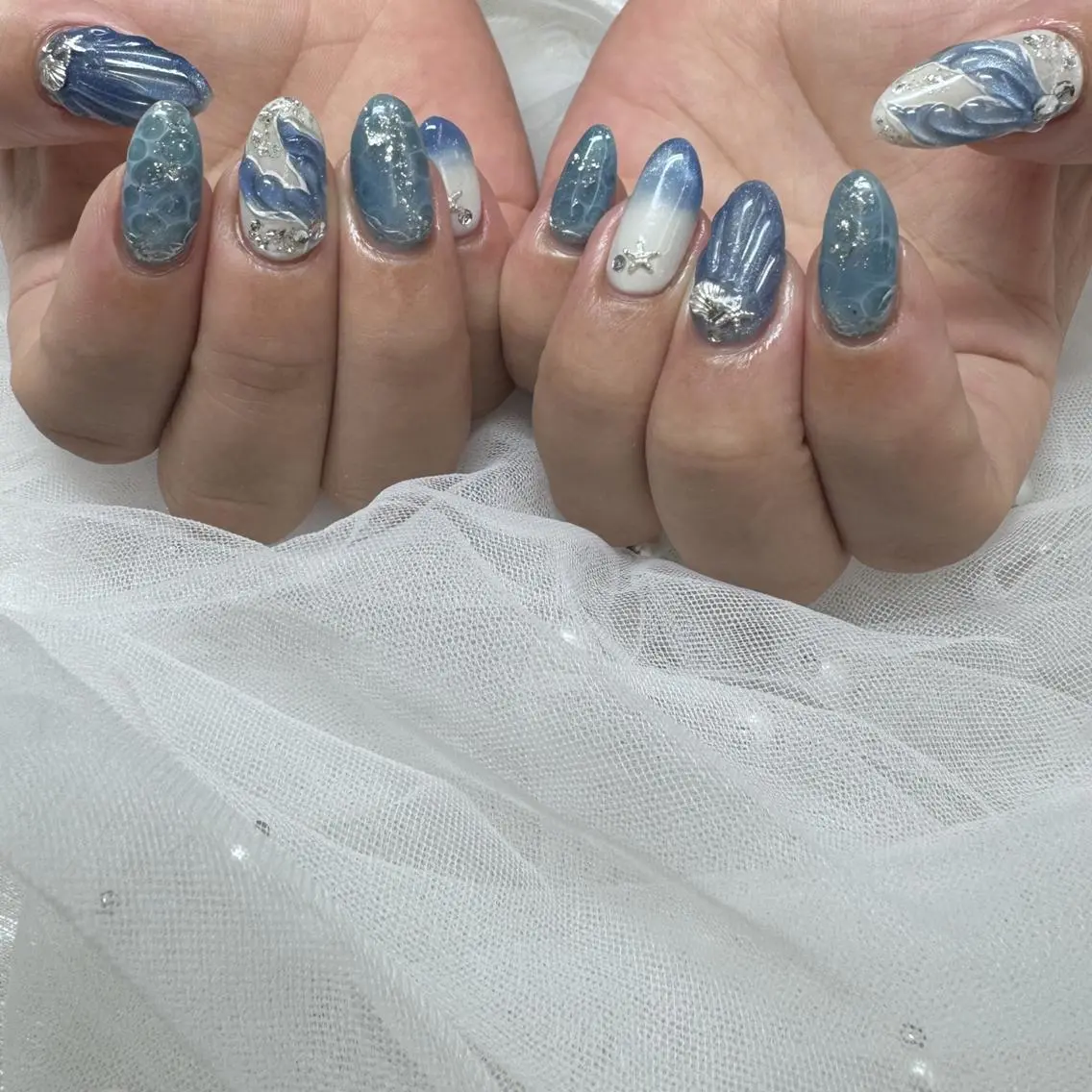 ネイル Nail salon Honey Beeのネイルデザイン