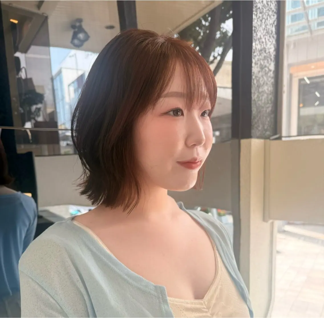 ショート カット ヘアカラー トリートメント 八村 一花のヘアスタイル