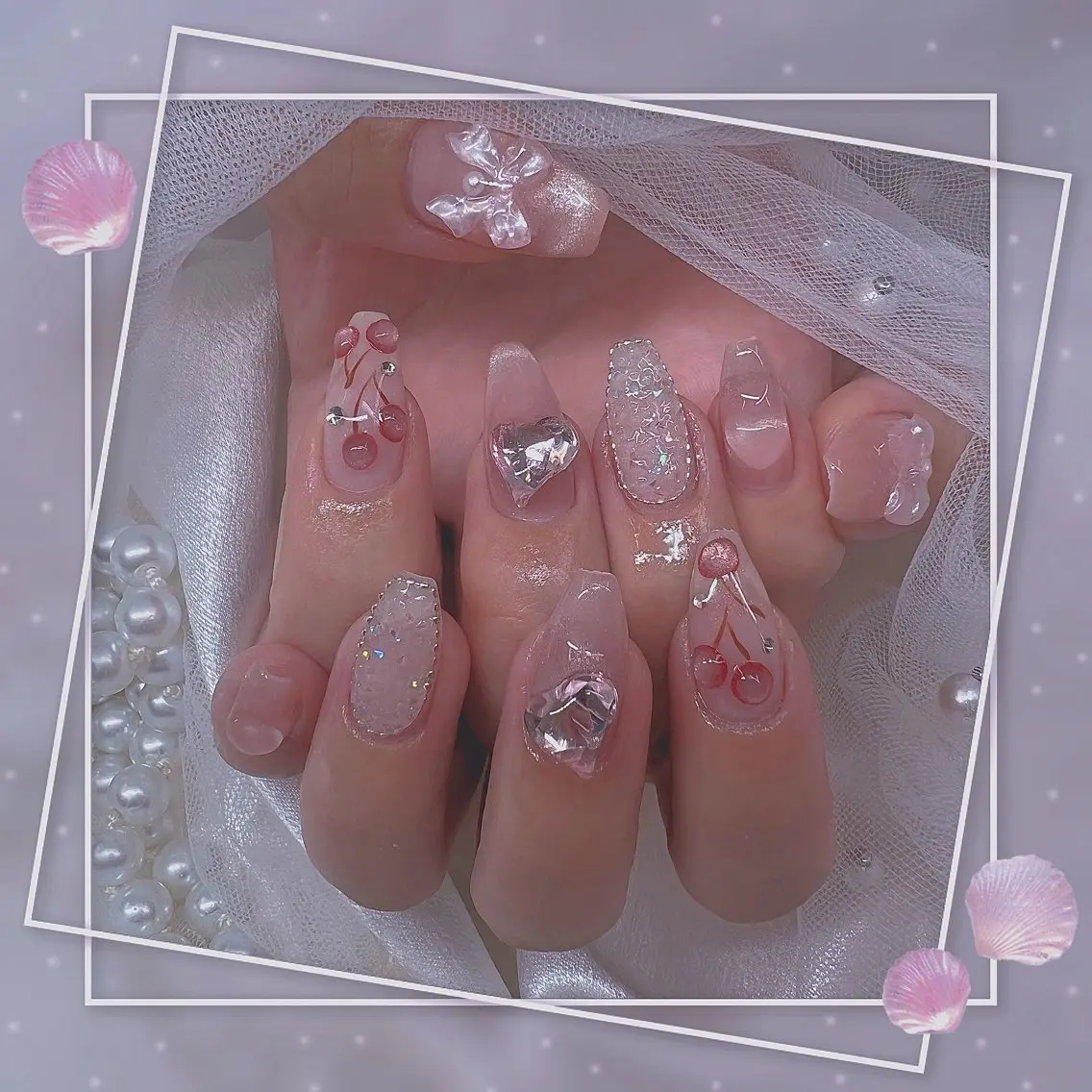 ネイル チークネイル フレンチネイル グラデーション マグネットネイル マグネットフレンチ ハンドネイル Chill Nailsalonのネイルデザイン