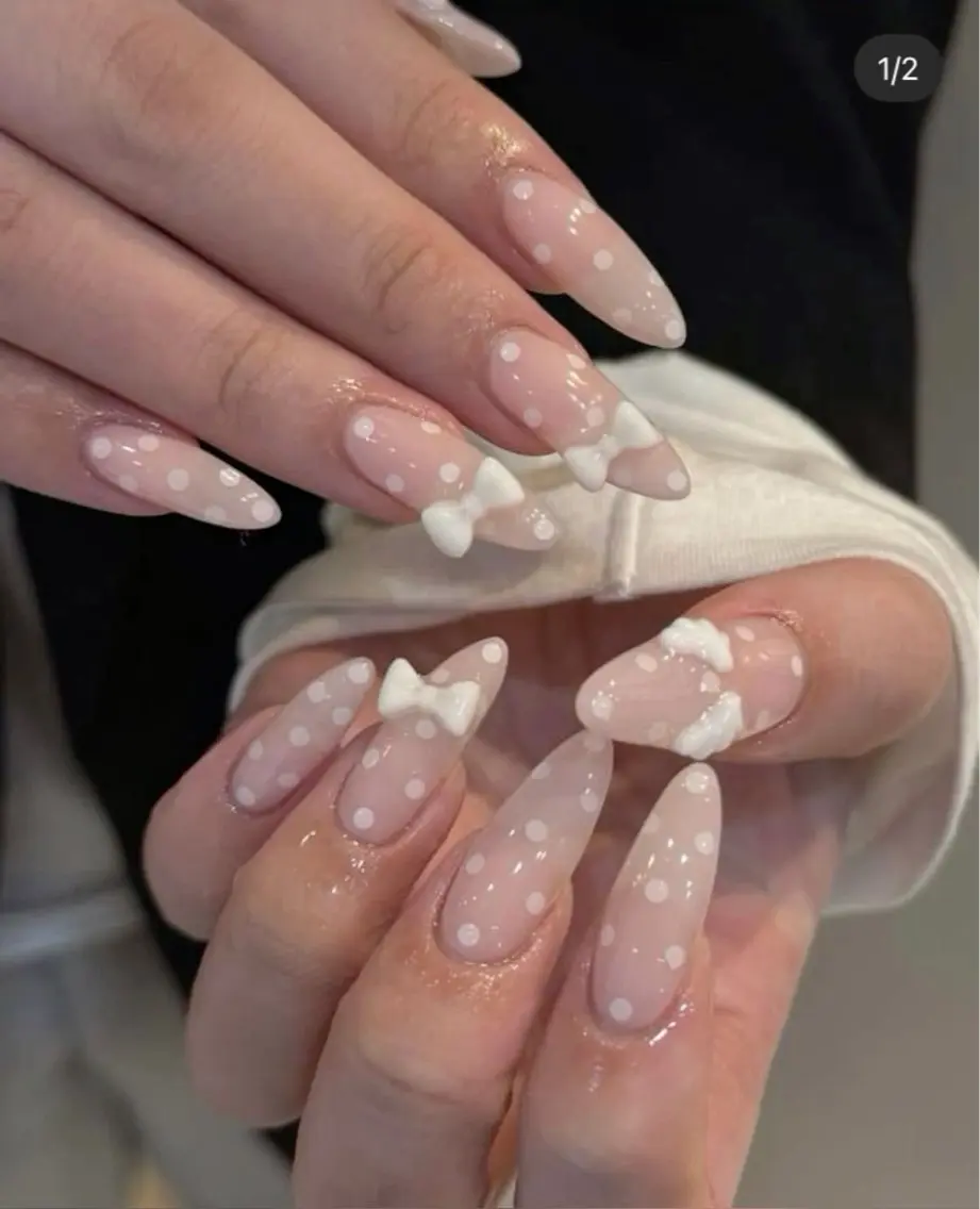 ネイル フレンチネイル ジェルネイル マグネットネイル 持ち込み ニュアンスネイル ハンドネイル Ribbonnail salonのネイルデザイン