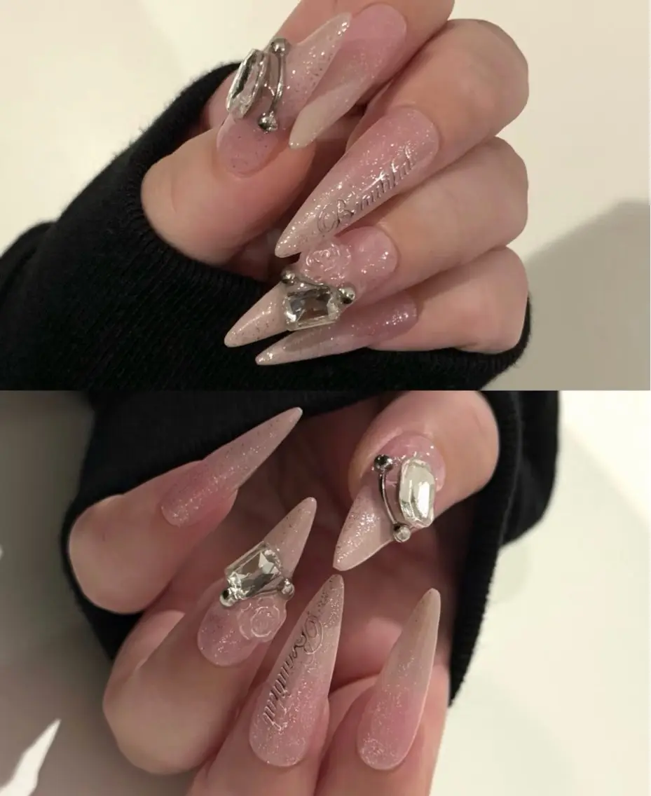 ネイル ハンドネイル Luna Gladeのネイルデザイン