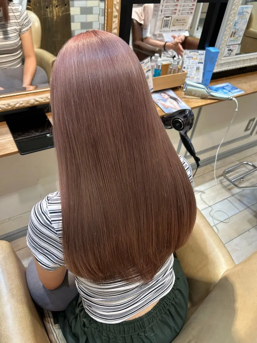 ロング カラー ベージュカラー ピンクカラー ヘアカラー たけだゆうほ♪ ブリーチ/インナーのヘアスタイル