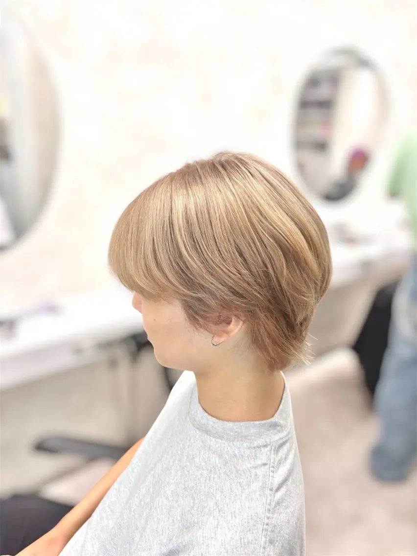 カラー メンズ ヘアカラー 🔆ハイトーン 🔆AYAKAのヘアスタイル