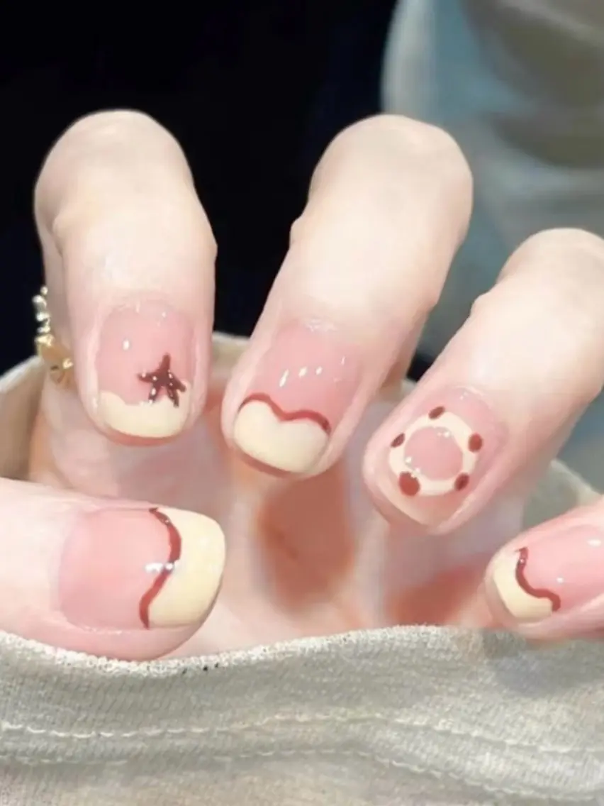 ネイル ハンドネイル H3 Nail Tsuki🦋💙のネイルデザイン