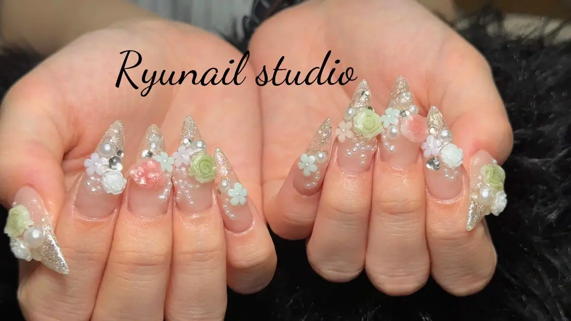 ネイル アートネイル ジェルネイル マグネットネイル ニュアンスネイル シンプルネイル ハンドネイル Ryu Nail NekoChanのネイルデザイン