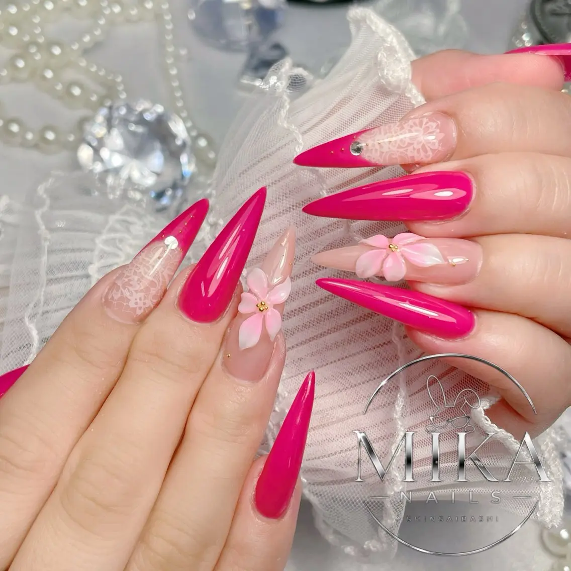 ネイル アートネイル チークネイル ドット フットネイル フレンチネイル ハンドネイル Rina Mika Nailsのネイルデザイン
