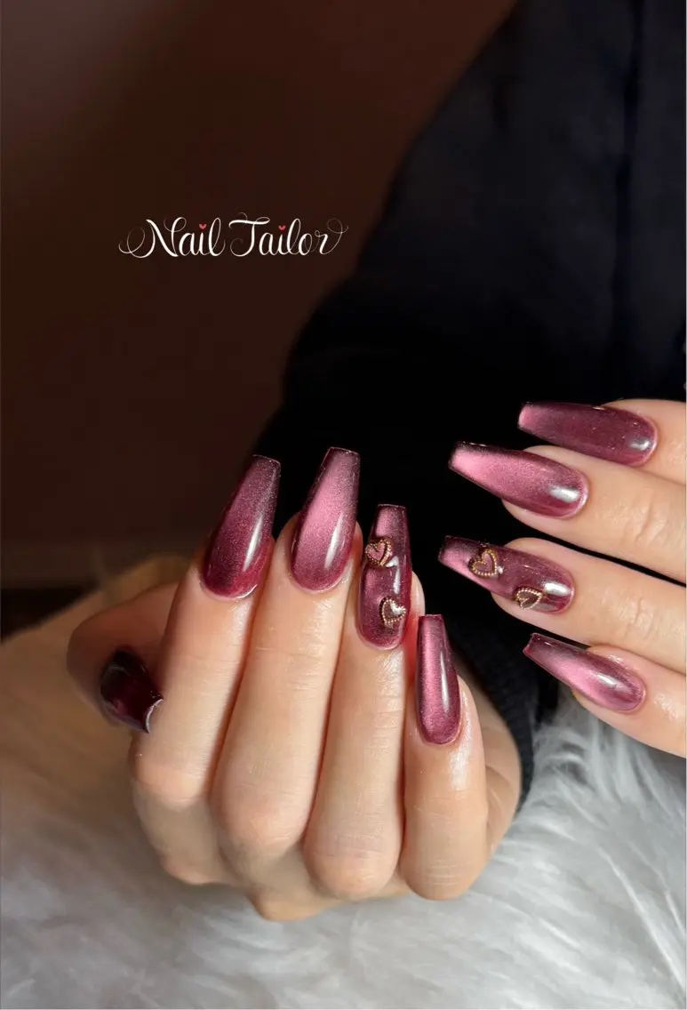 ネイル ボルドー 長さ出し ハート マグネットネイル ワンカラーネイル ハンドネイル NailTailor ネイルテイラーのネイルデザイン