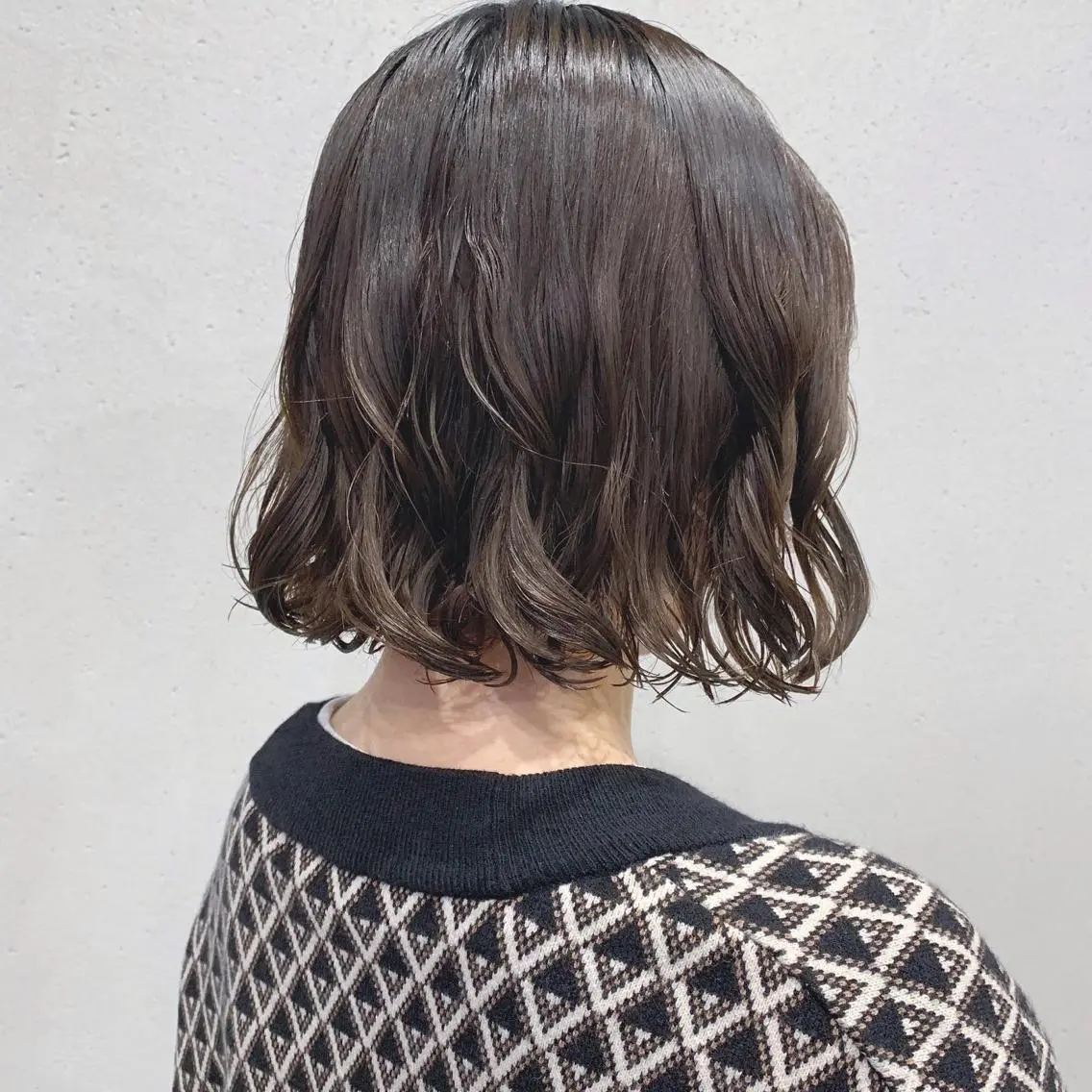 ショート パーマ カット ヘアカラー パーマ ボブパーマコテ巻き風 パーマNo1深江秀平のヘアスタイル