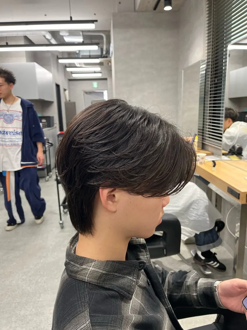 ショート カラー パーマ メンズ センターパート フェザーパーマ メンズパーマ カット パーマ トリートメント ヘアセット 🔥メンズ 特化🔥菊水皐暉🔥のヘアスタイル
