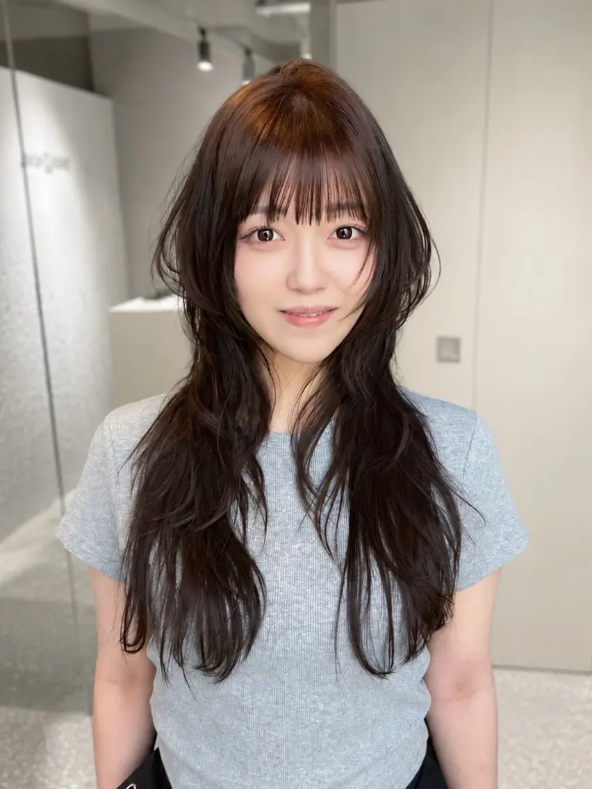 ロング カラー ハッシュカット レイヤーカット カット ヘアカラー KURO/縮毛矯正 /髪質改善/レイヤーのヘアスタイル
