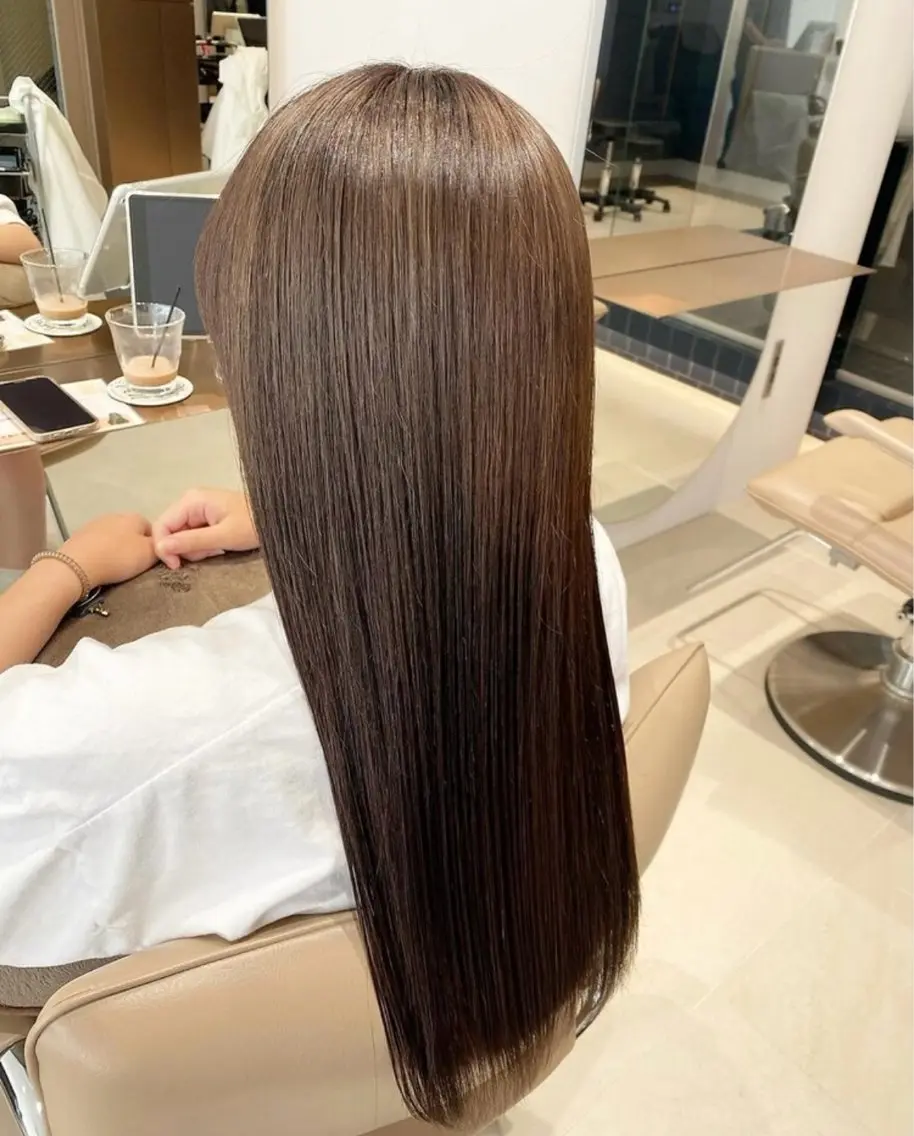 ロング 縮毛矯正 The Ect 江坂Kurumiのヘアスタイル