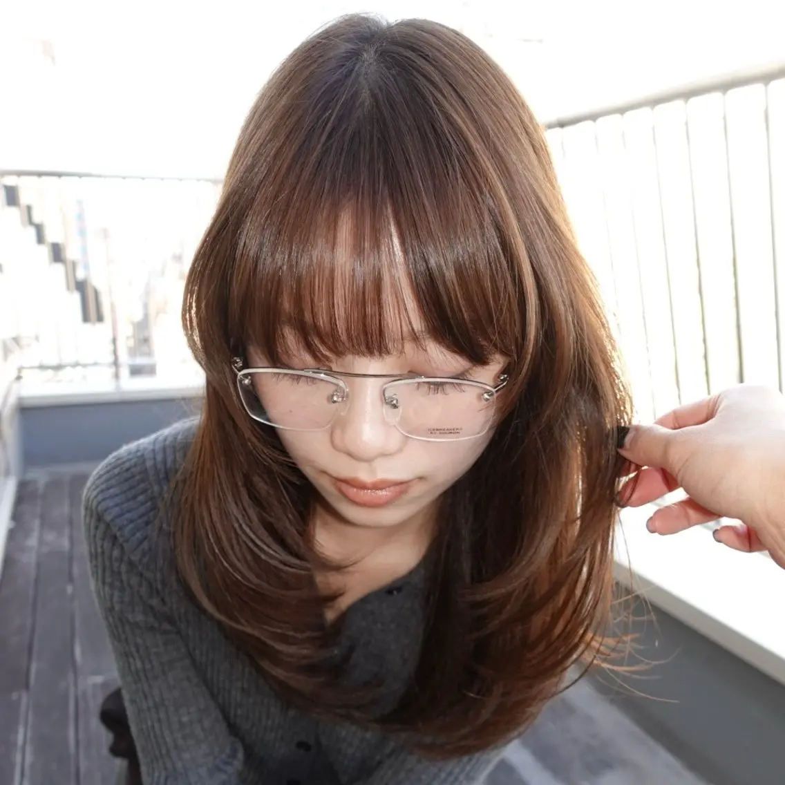 ロング カラー 黒髪 透明感カラー 顔周りカット ハッシュカット 韓国風ヘア カット トリートメント momo もものヘアスタイル