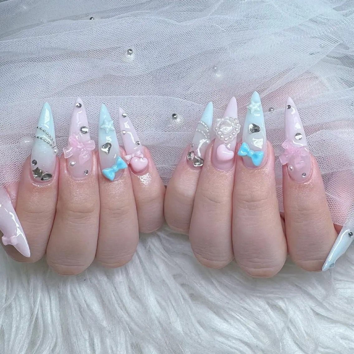 ネイル フットネイル フレンチネイル グラデーション 韓国ネイル ロングネイル ハンドネイル Hani Nail Salonのネイルデザイン
