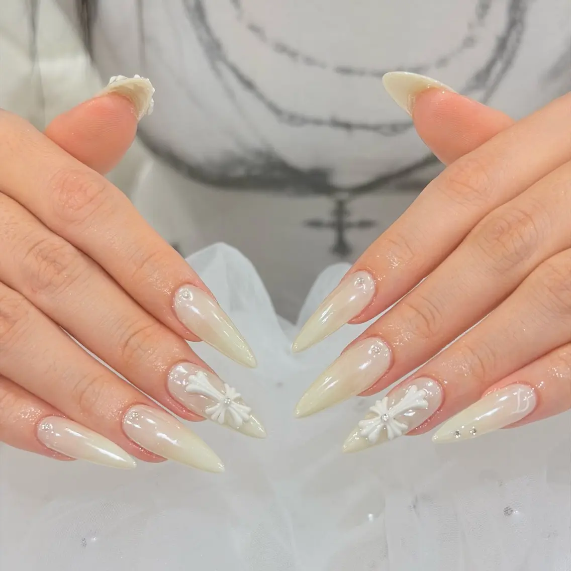 ネイル ジェルネイル ロングネイル パラジェル スーパーロングネイル ネイルチップ ハンドネイル Luci Nail Shinokuboのネイルデザイン