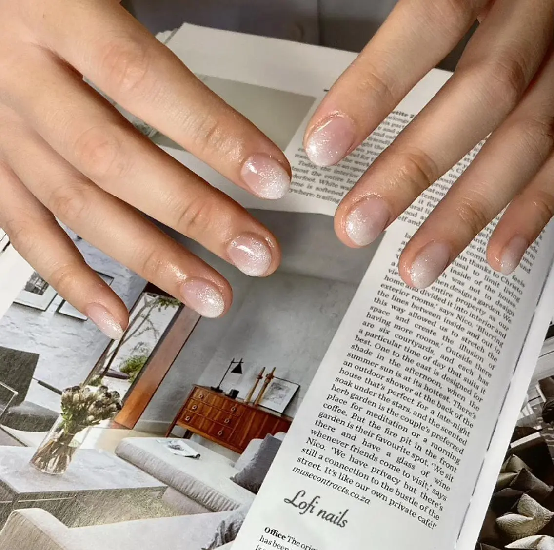 ショート ネイル ホワイト Lofi nails ゆきこのネイルデザイン