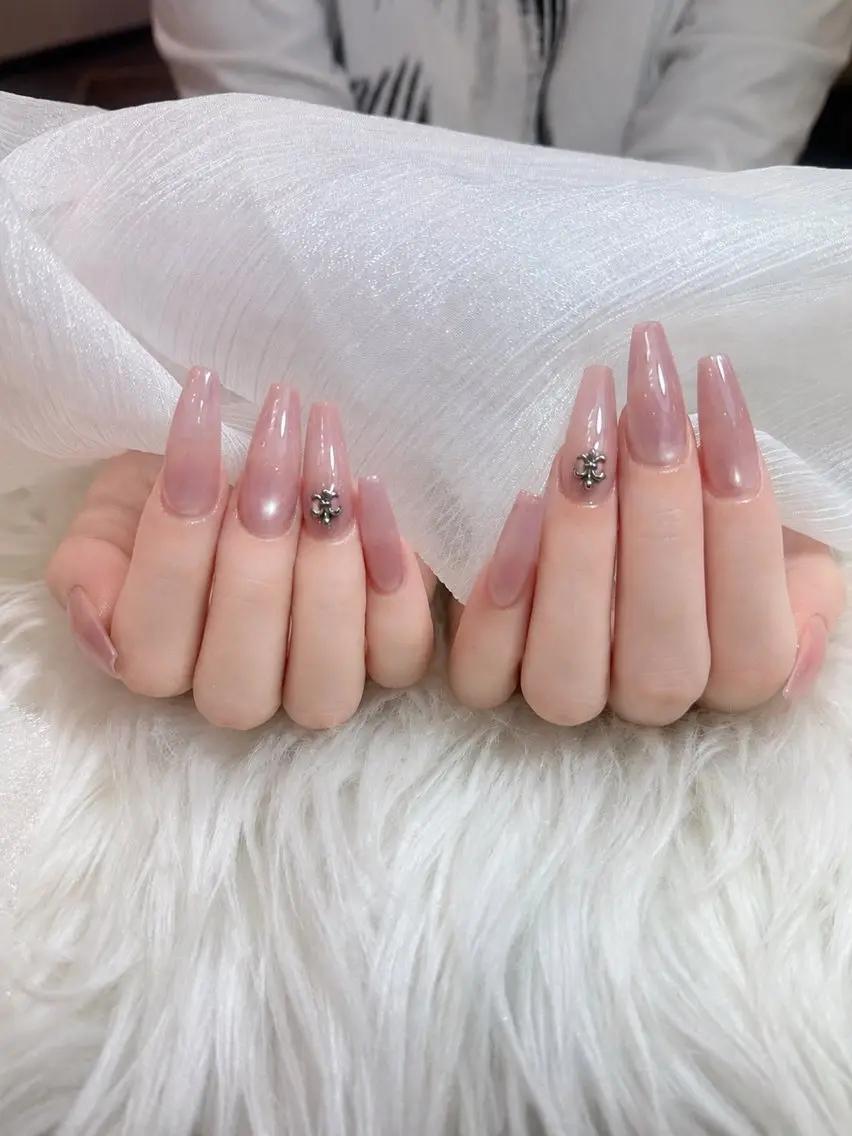 ネイル ジェルネイル ガーリー 韓国ネイル ピンク ワンホンネイル MEO MEO NAIL  守山のネイルデザイン