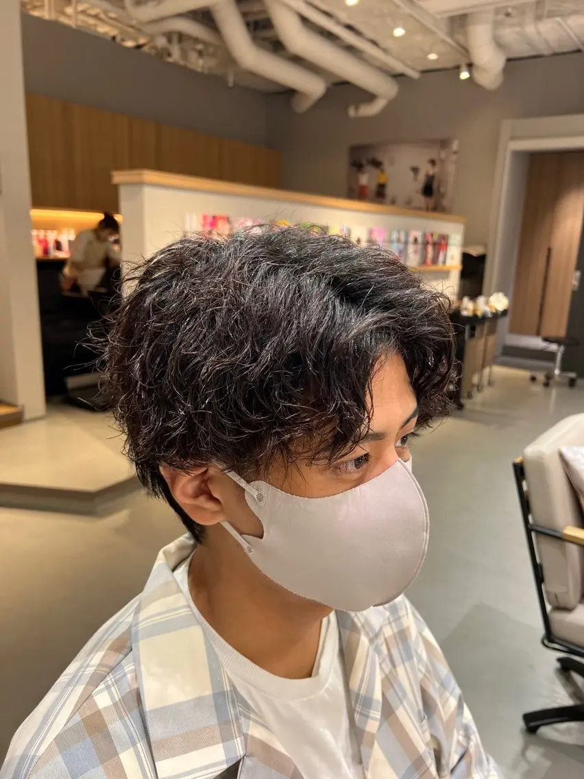 ショート パーマ メンズ カット パーマ 梅田茶屋町メンズ 専門美容師 山元一平のヘアスタイル