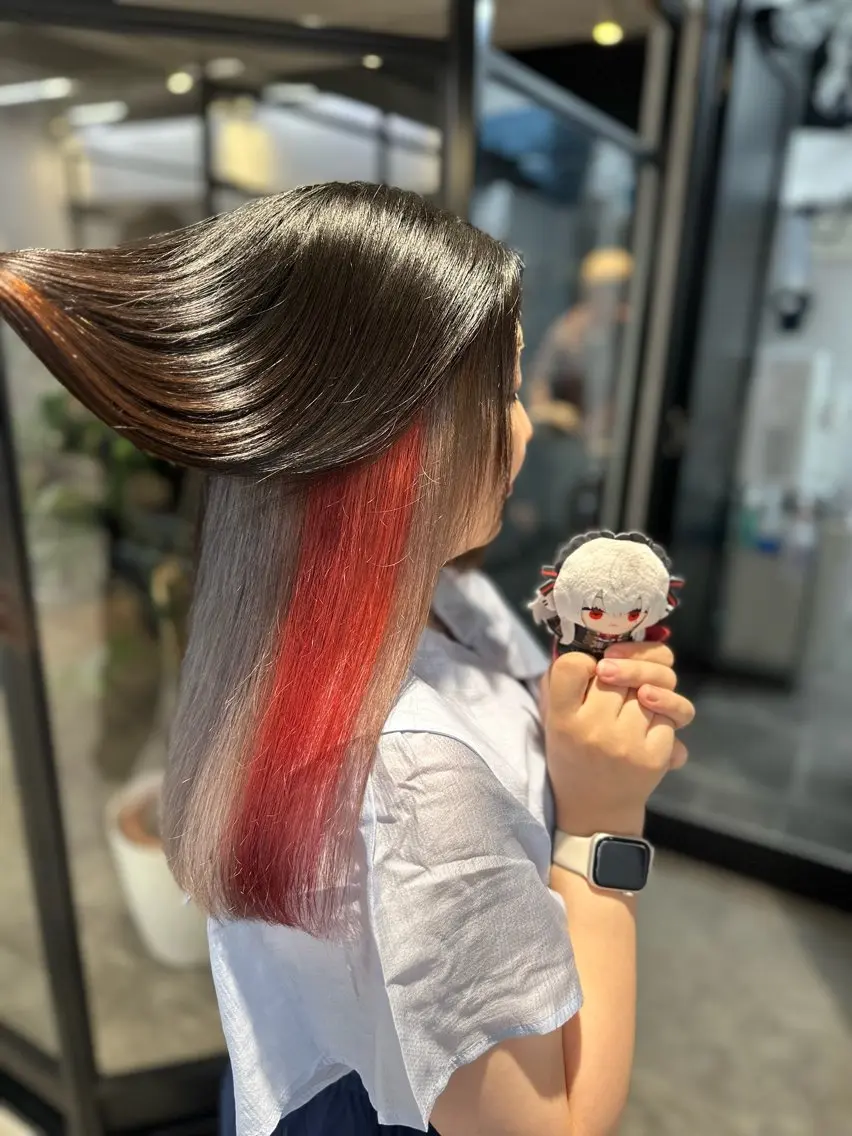 ミディアム カラー インナーカラー ヘアカラー 原宿/推しカラー あらげのヘアスタイル