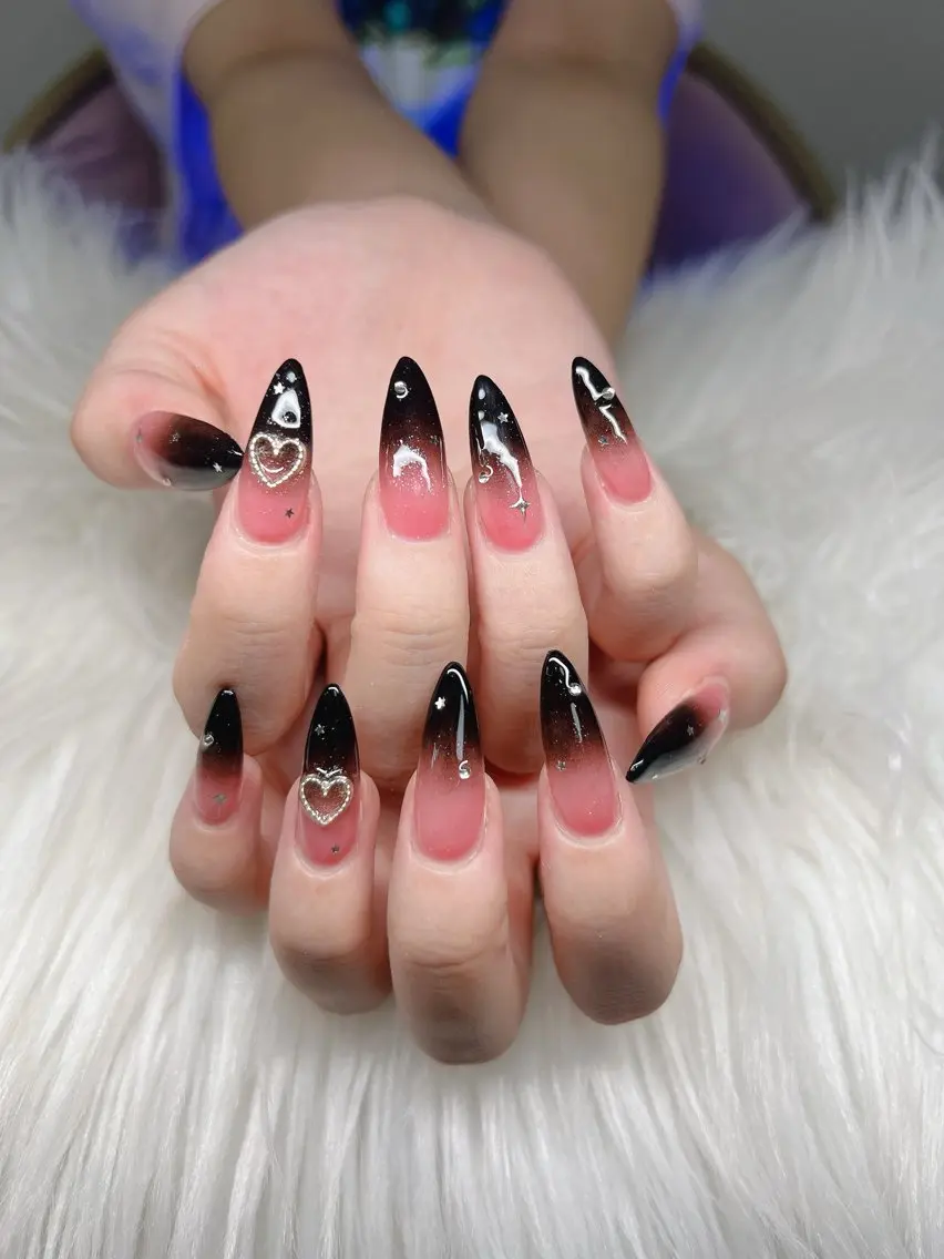 ネイル ハンドネイル Lee Nails チップ長さだし専門店のネイルデザイン