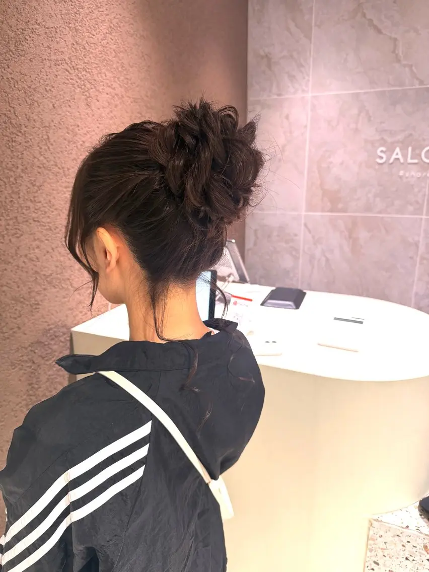 ロング ヘアアレンジ お団子ヘア ヘアセット ヘアアレンジ/ カラー/hazukiのその他イメージ
