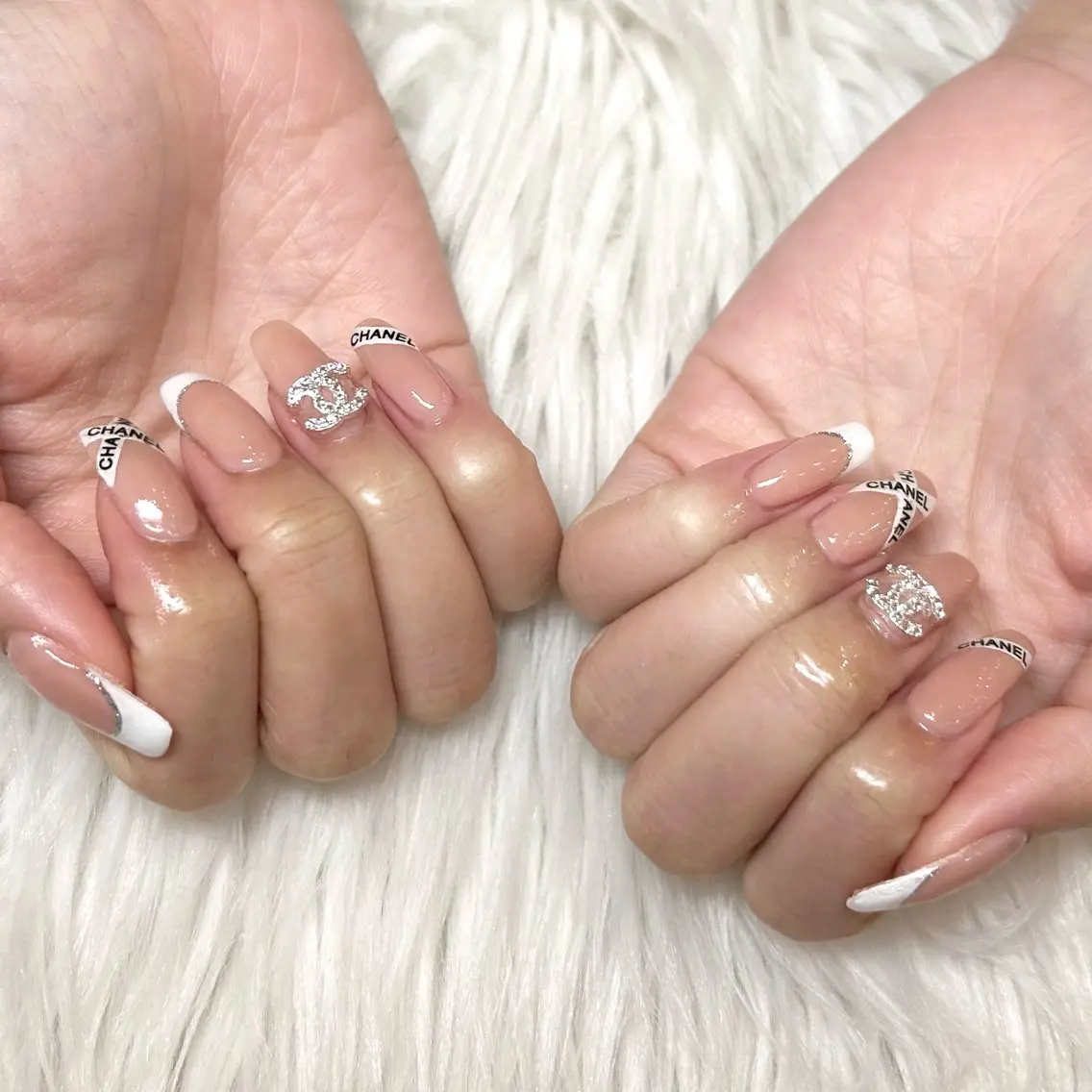 ネイル フレンチネイル ラメ(グリッター) SOARE TADAのネイルデザイン