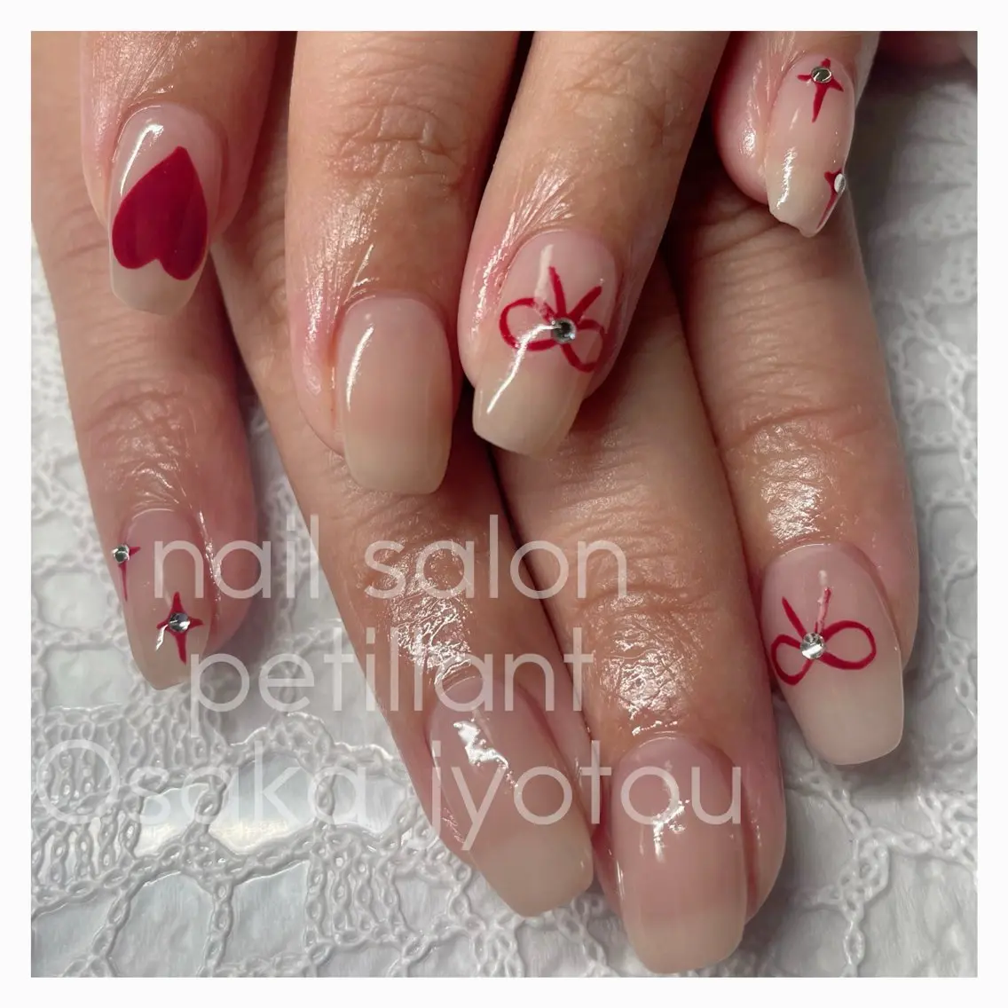 ネイル アートネイル 長さ出し nail salon petillantのネイルデザイン