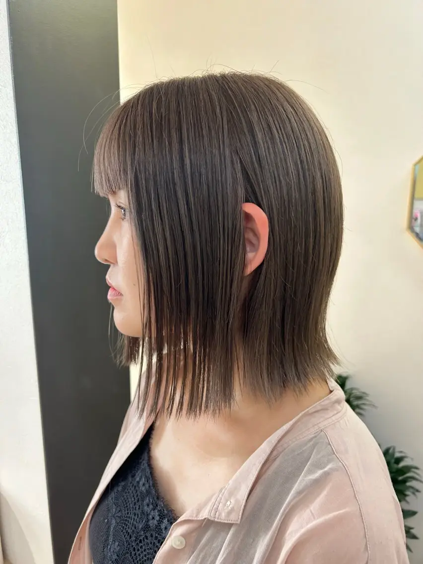 ミディアム カラー ベージュカラー オリーブベージュ カット ヘアカラー トリートメント hubhair レイヤー/透明感のヘアスタイル