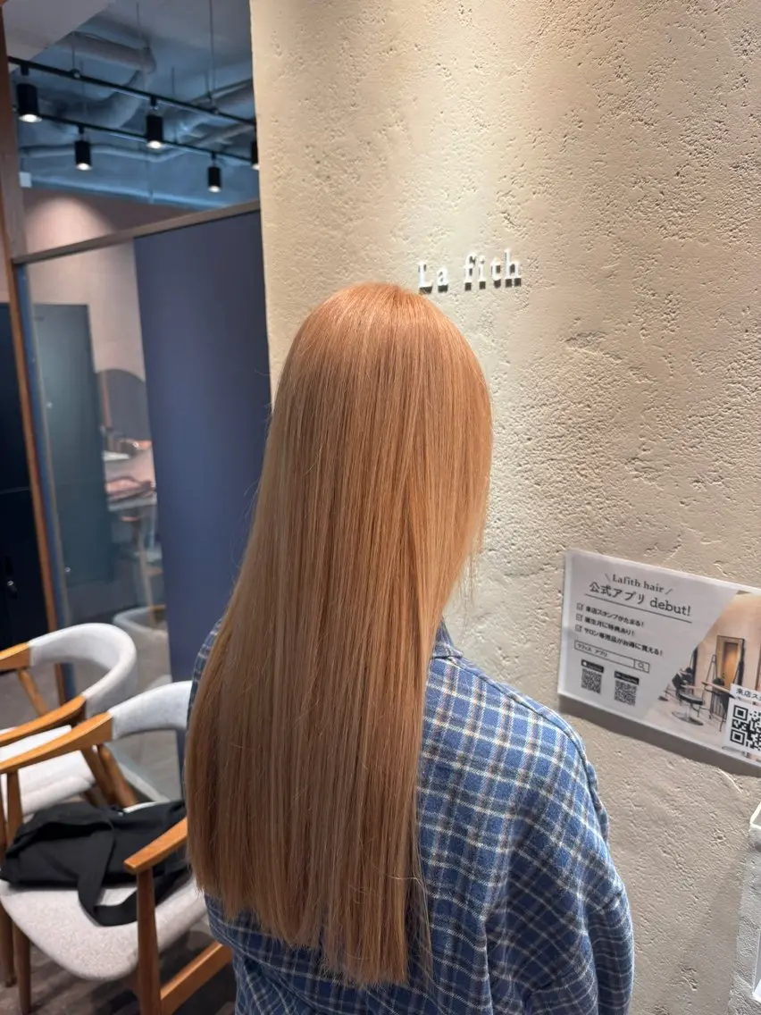 【傷ませないブリーチ😌】カット+FIBREPLEXブリーチ+カラー+ベースTrの写真