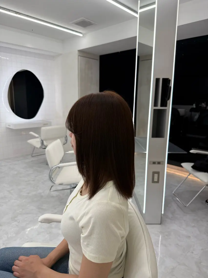 ミディアム カラー アッシュ ベージュカラー ブリーチ ケアブリーチ ダブルカラー ヘアカラー トリートメント 透明感カラー 💋🩷りなのヘアスタイル