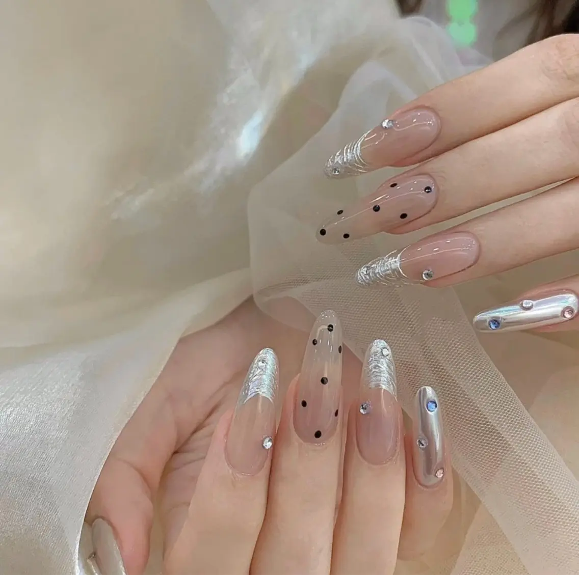 💫チップ長さだし+持ち込みデザイン(🎈デザイン、パーツ10本Ok)14000→13000☆期間限定割引☆の写真