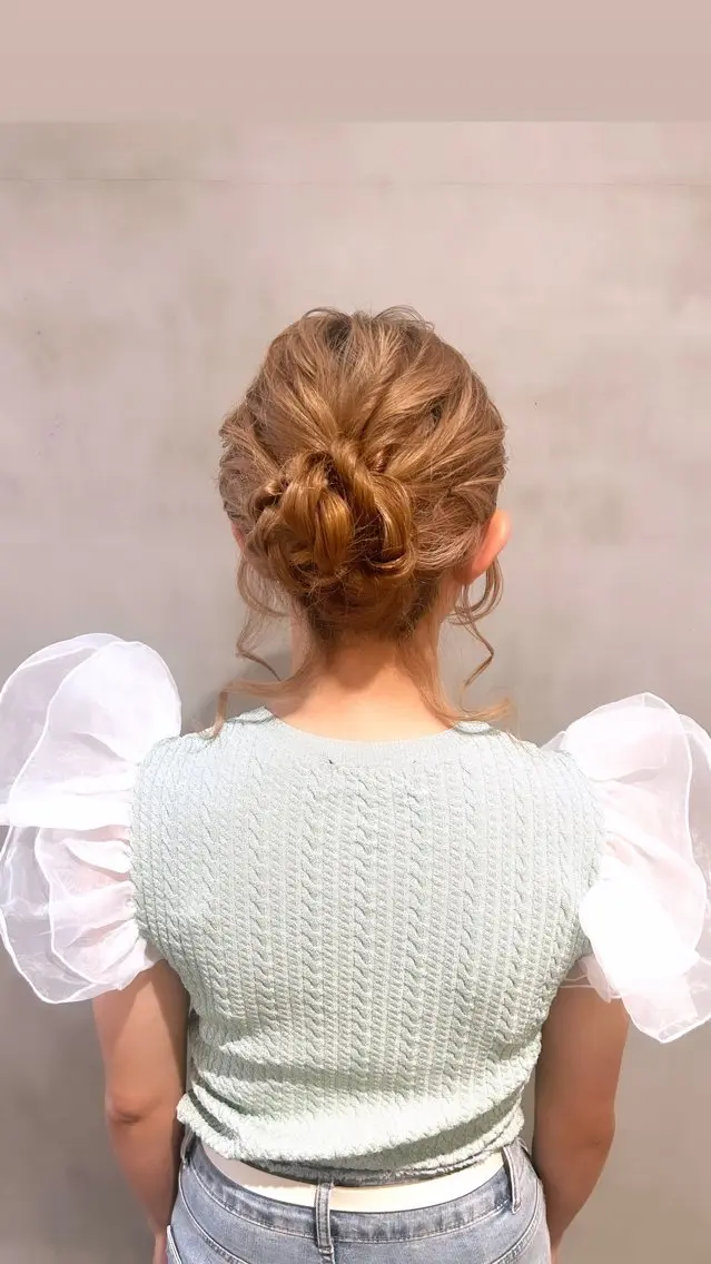 ロング ヘアアレンジ ヘアセット タナカ カナ🫧のヘアスタイル