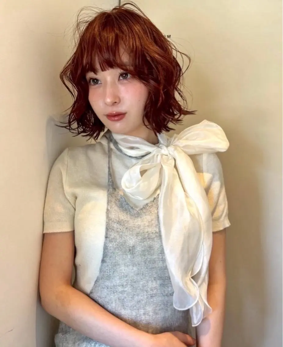 ショート カラー ブリーチ ブリーチなしカラー カット ヘアカラー mizuki/ピンク ベージュ.レイヤーのヘアスタイル