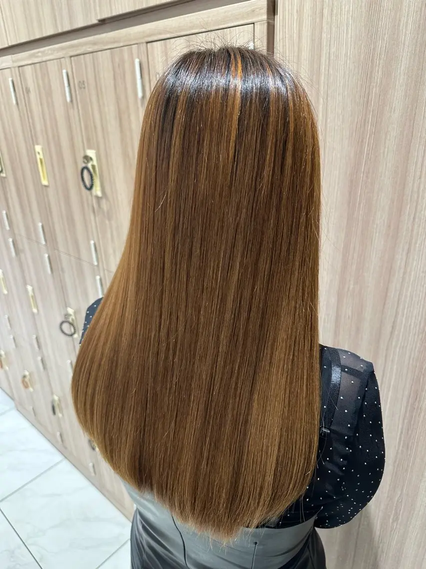【5月限定メニュー✨】🩵透明感カラー×美髪縮毛矯正×質感調整トリートメント🩵の写真