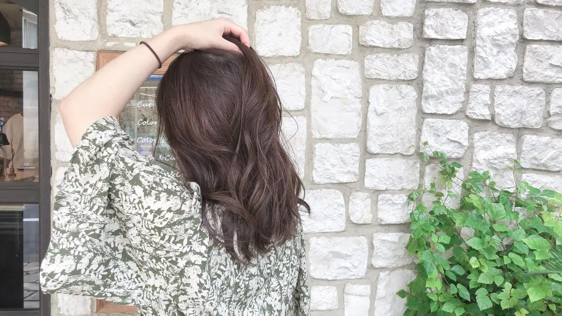 ミディアム カラー パーマ ヘアアレンジ メンズ キッズ ネイル マツエク・マツパ ベージュカラー ラベンダーカラー オリーブベージュ 髪質改善/透明感 OAK兵庫のヘアスタイル
