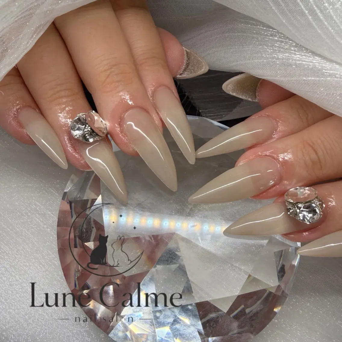 ネイル Lune Calmeのネイルデザイン