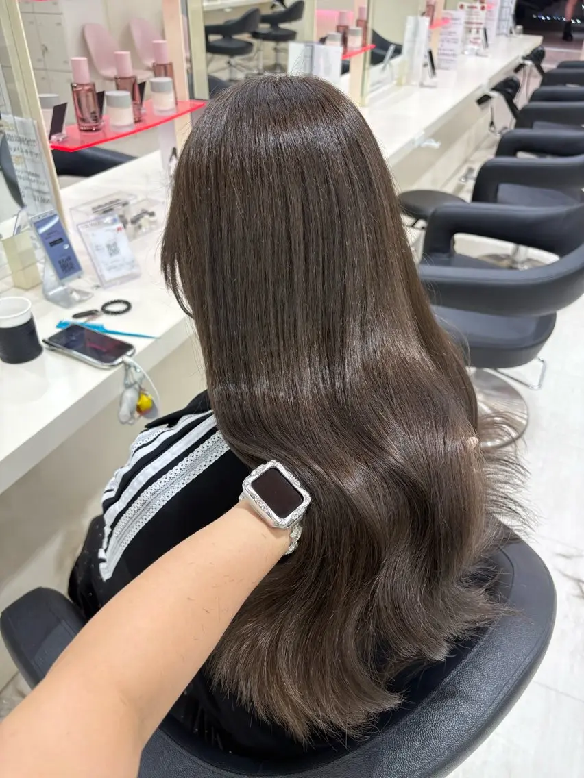 ロング カラー ヘアカラー トリートメント 💕мei 透明感カラー💕のヘアスタイル