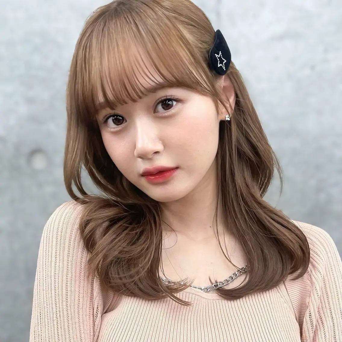 ミディアム カラー ベージュカラー 透明感カラー 盛れる顔周り /透明感/かりん🎀のヘアスタイル