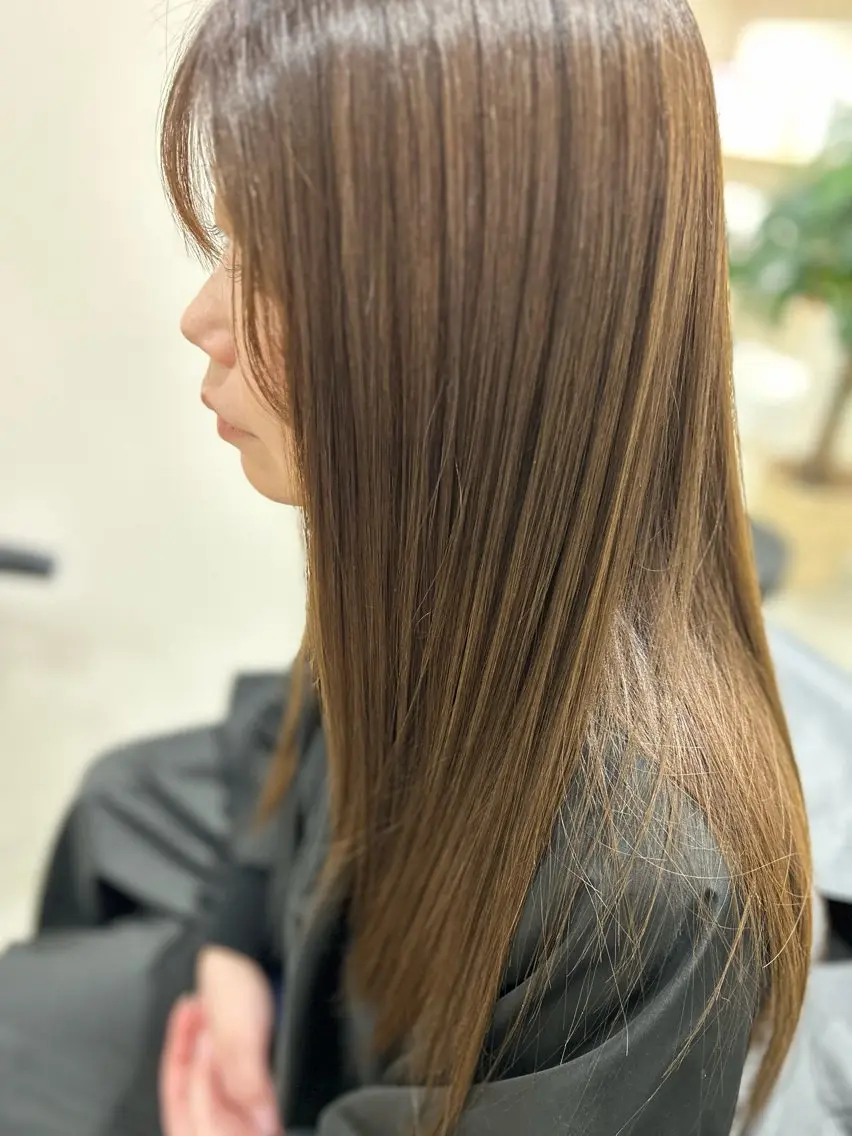 ロング attrait 福岡のヘアスタイル