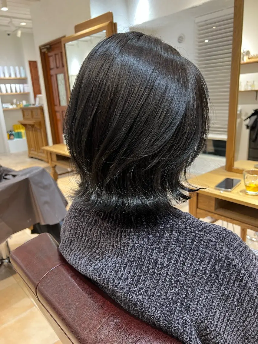 ミディアム カラー 🥀韓国ヘア🥀 宮津真菜のヘアスタイル