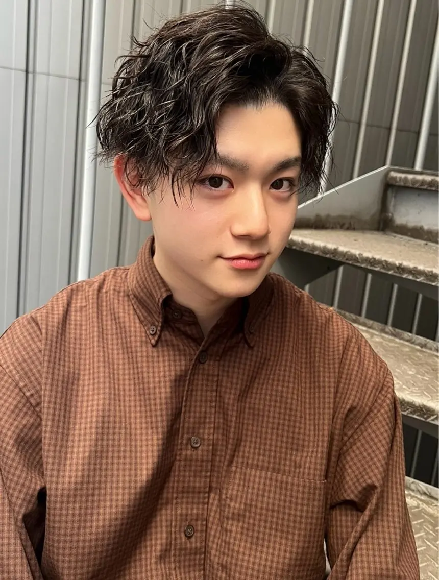 パーマ メンズ メンズパーマ特化/ シャドウ/波巻/陸翔のヘアスタイル